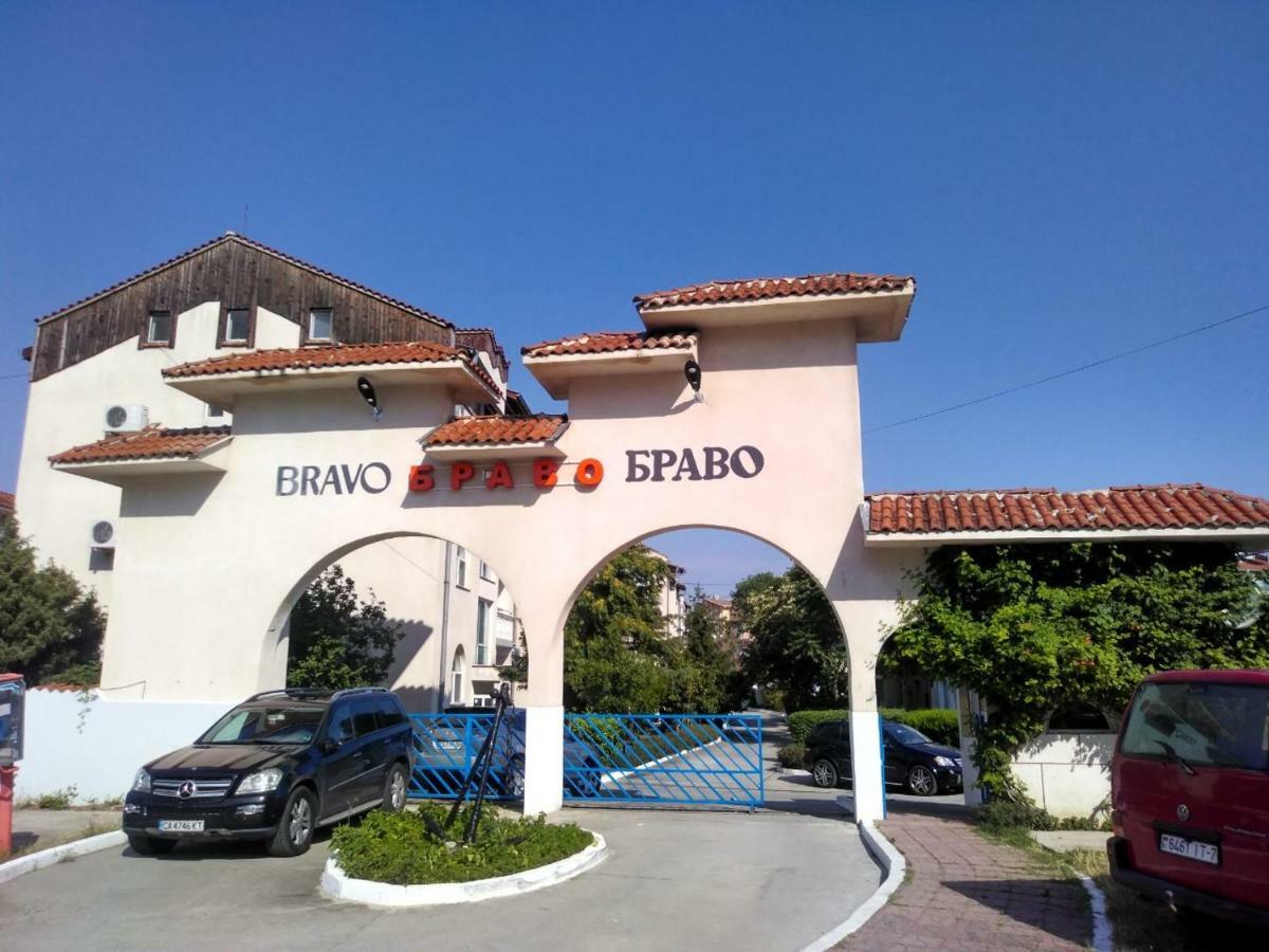 Bravo 1 Home George Sluneční pobřeží Exteriér fotografie